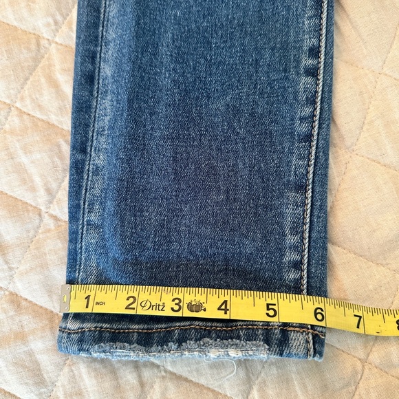 KanCan Estilo jeans with distressing, size 9/28 - Picture 8 of 8
